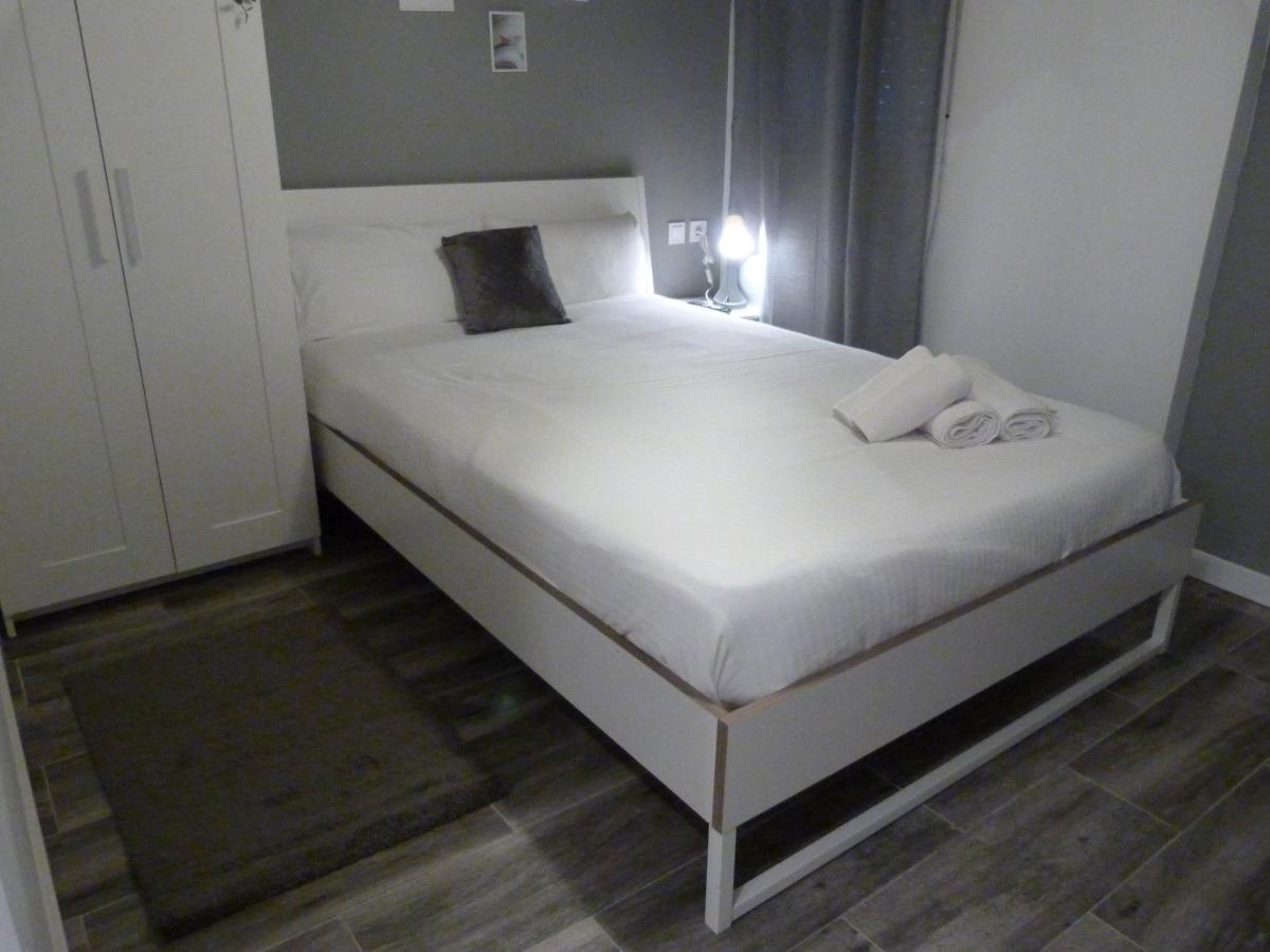 Apartamento Intimo Y Acogedor "Algunos" Con Banera Hidromasaje Valencia Exterior foto
